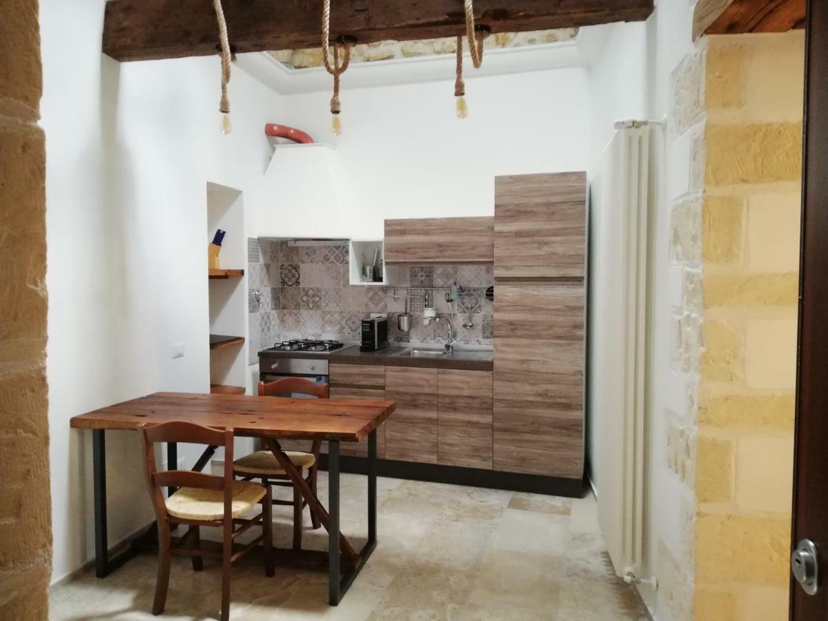 ヴィエステLa Casa Al Borgoアパートメント エクステリア 写真